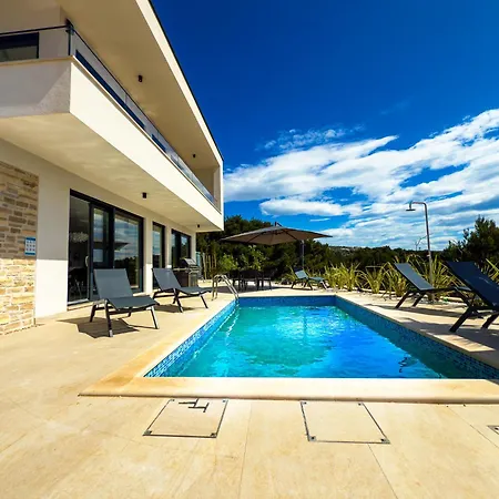 Villa Hills - West Primosten