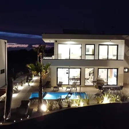 Hills - West Villa Primosten