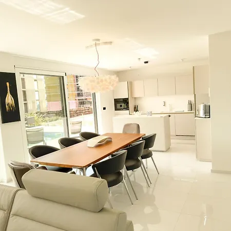 Hills West - Branded Luxury
