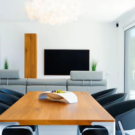 Villa Hills - West Primosten