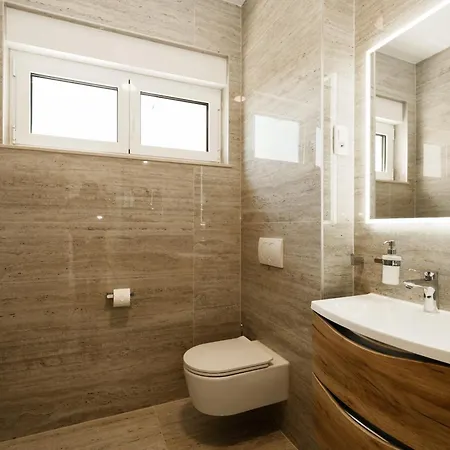 Villa Hills West - Branded Luxury Primošten