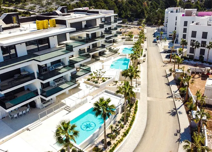 Hills - West Villa *